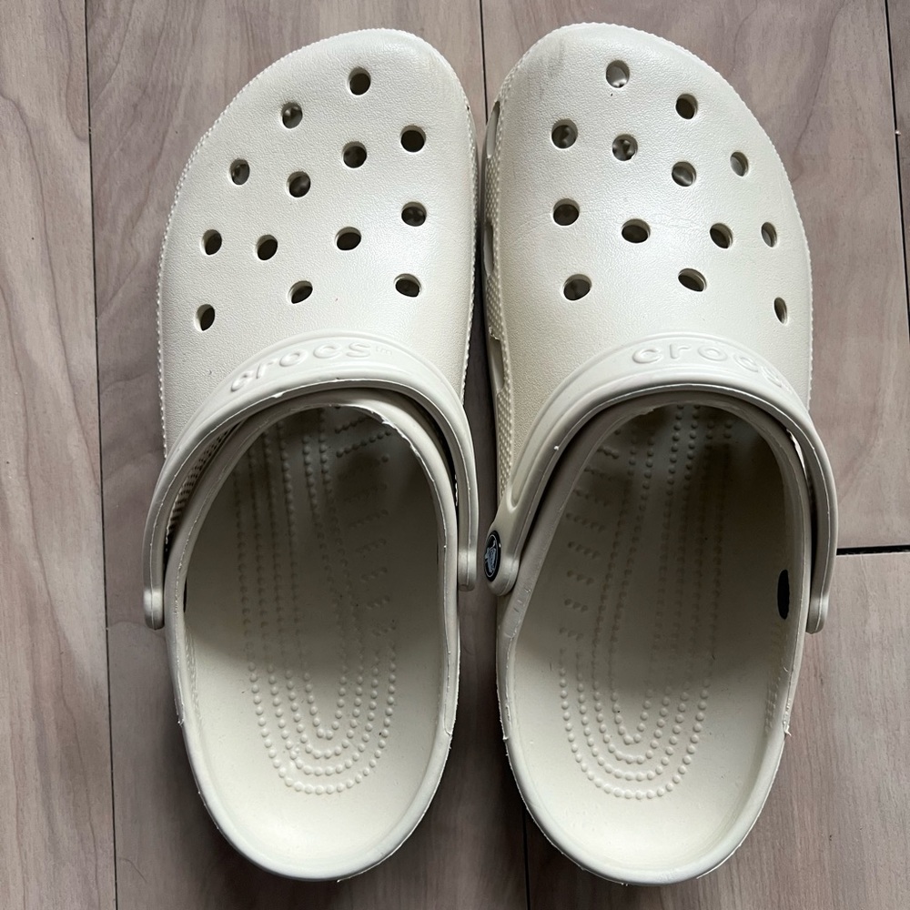Crocs Women’s/Men’s Classic Clog - Cream